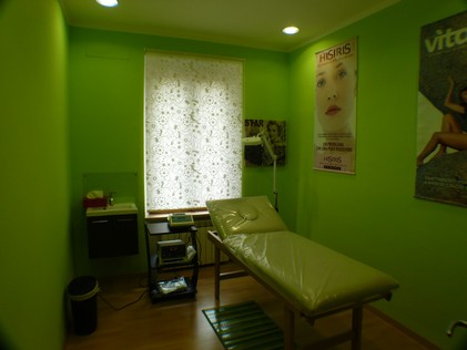 Studio Dentistico - Dentista - Dentisti Medici Chirurghi ed Odontoiatri -  Estetica - Pressoterapia - Mesoterapia - Botox - Filler - Carbossiterapia - Implantologia - Torrevecchia - Roma