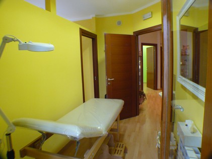 Studio Dentistico - Dentista - Dentisti Medici Chirurghi ed Odontoiatri -  Estetica - Pressoterapia - Mesoterapia - Botox - Filler - Carbossiterapia - Implantologia - Torrevecchia - Roma